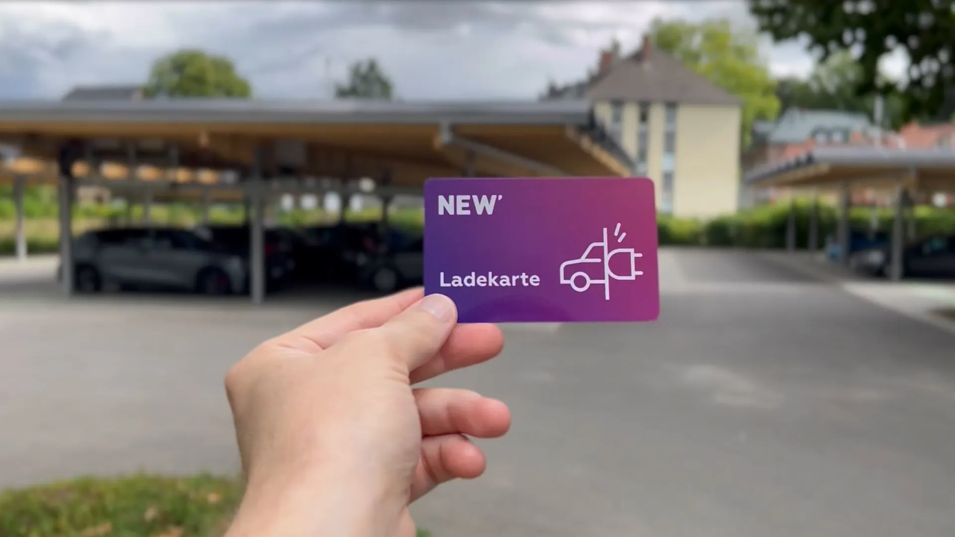 Ladekarte der NEW Energie Mit einer Ladekarte der NEW Energie starten Sie Ihren Ladevorgang in Sekundenschnelle.