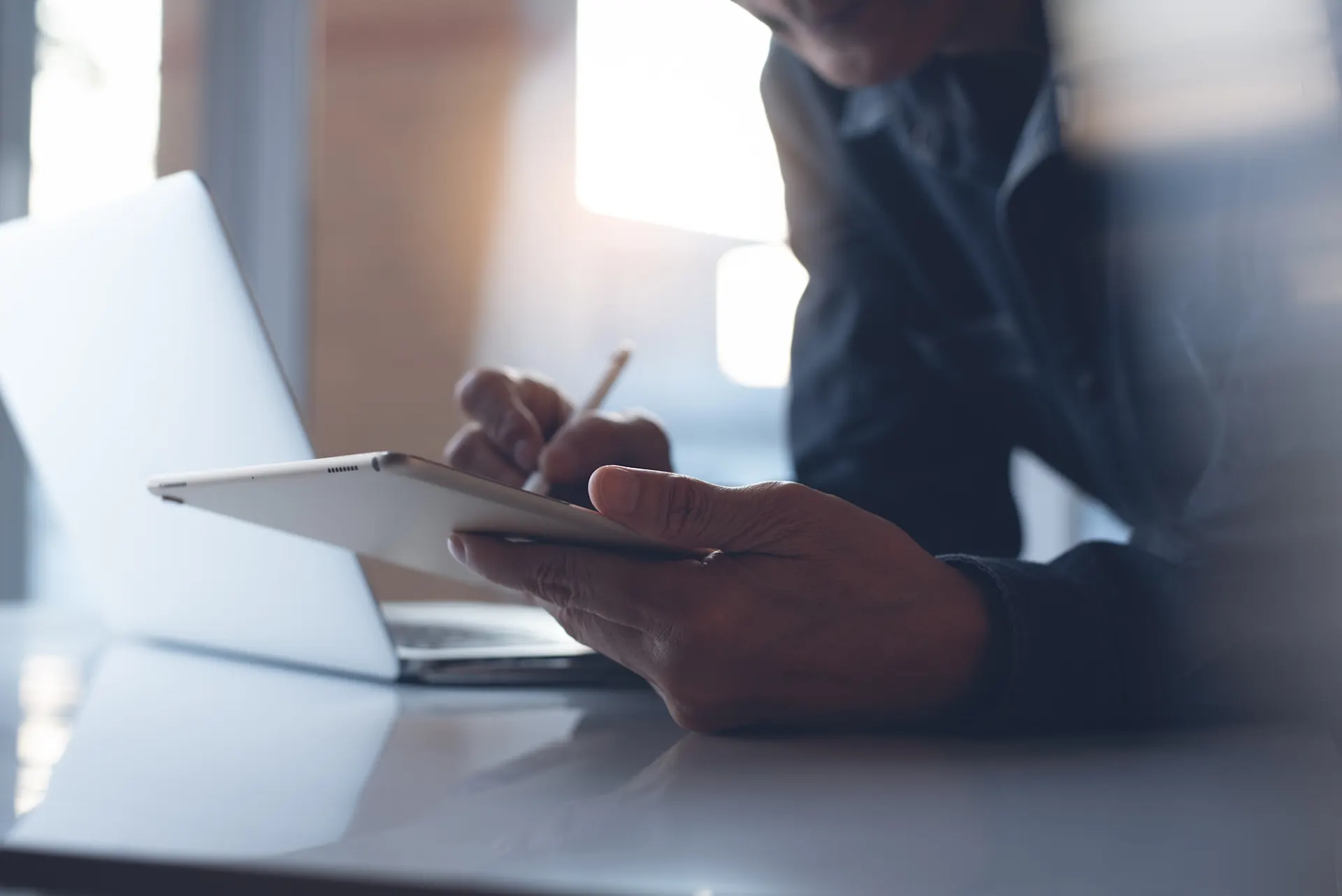 Zahlungsmöglichkeiten an öffentlichen NEW-Ladesäulen.