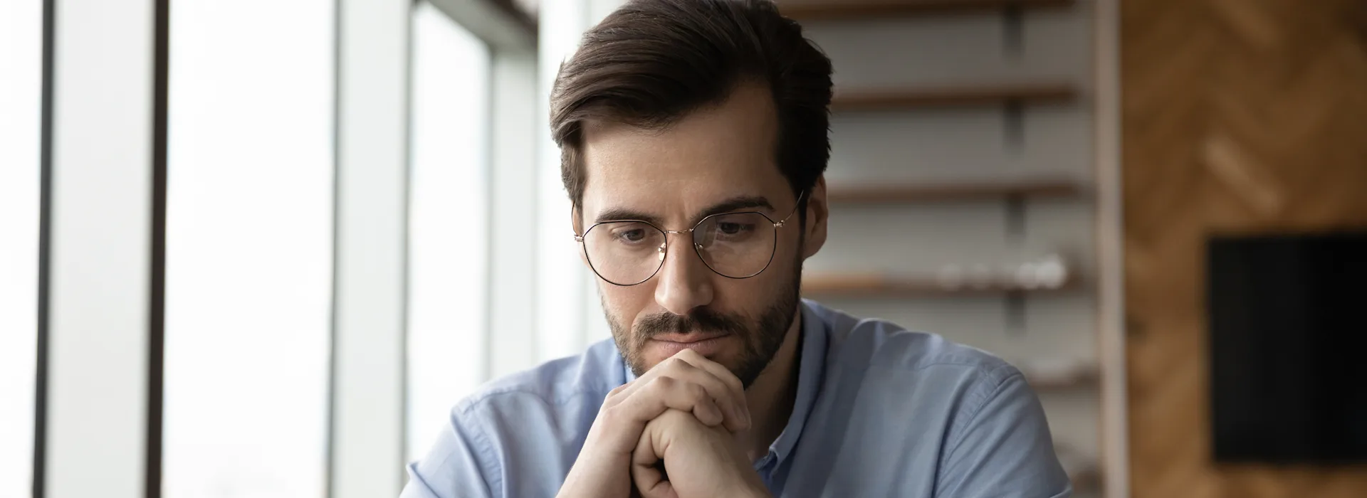 NEW-AG-Compliance-Meldestelle Compliance bedeutet für uns alle die Einhaltung relevanter Gesetze, Richtlinien und vertraglicher Verpflichtungen.