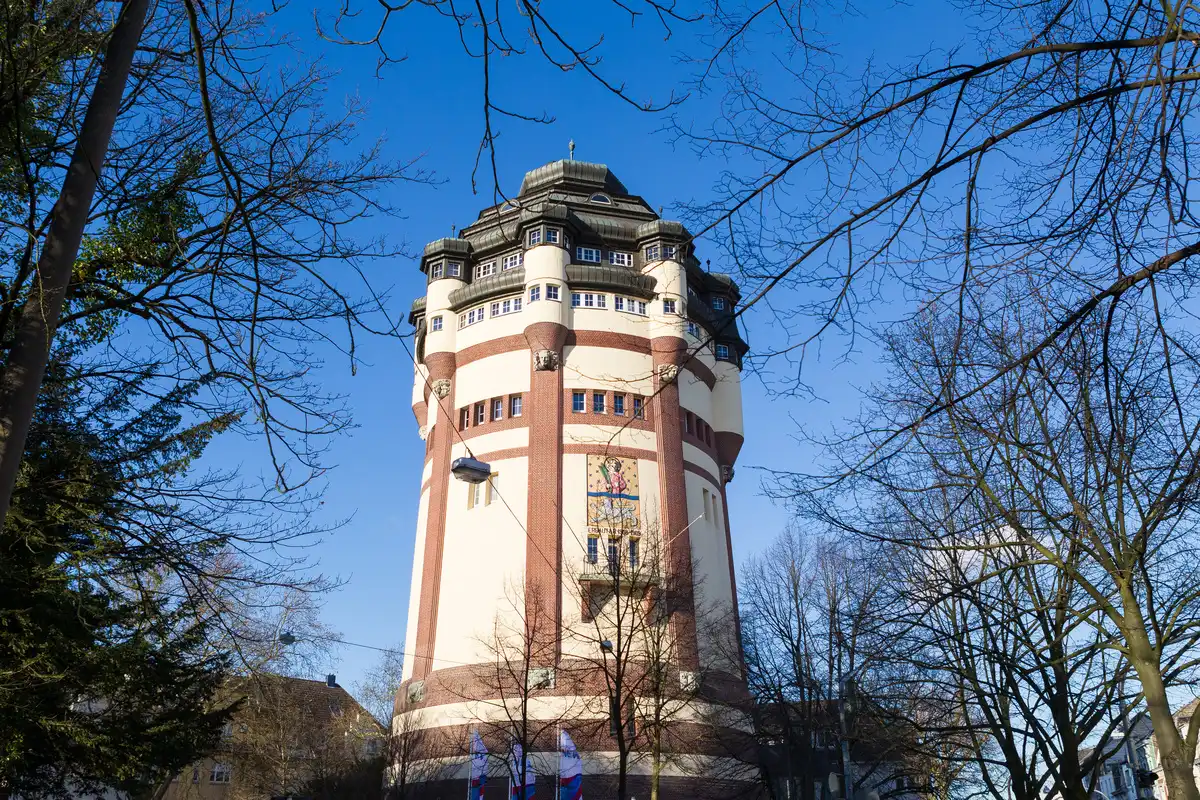 Ansicht des Wasserturm Viersener Straße aus Richtung Innenstadt