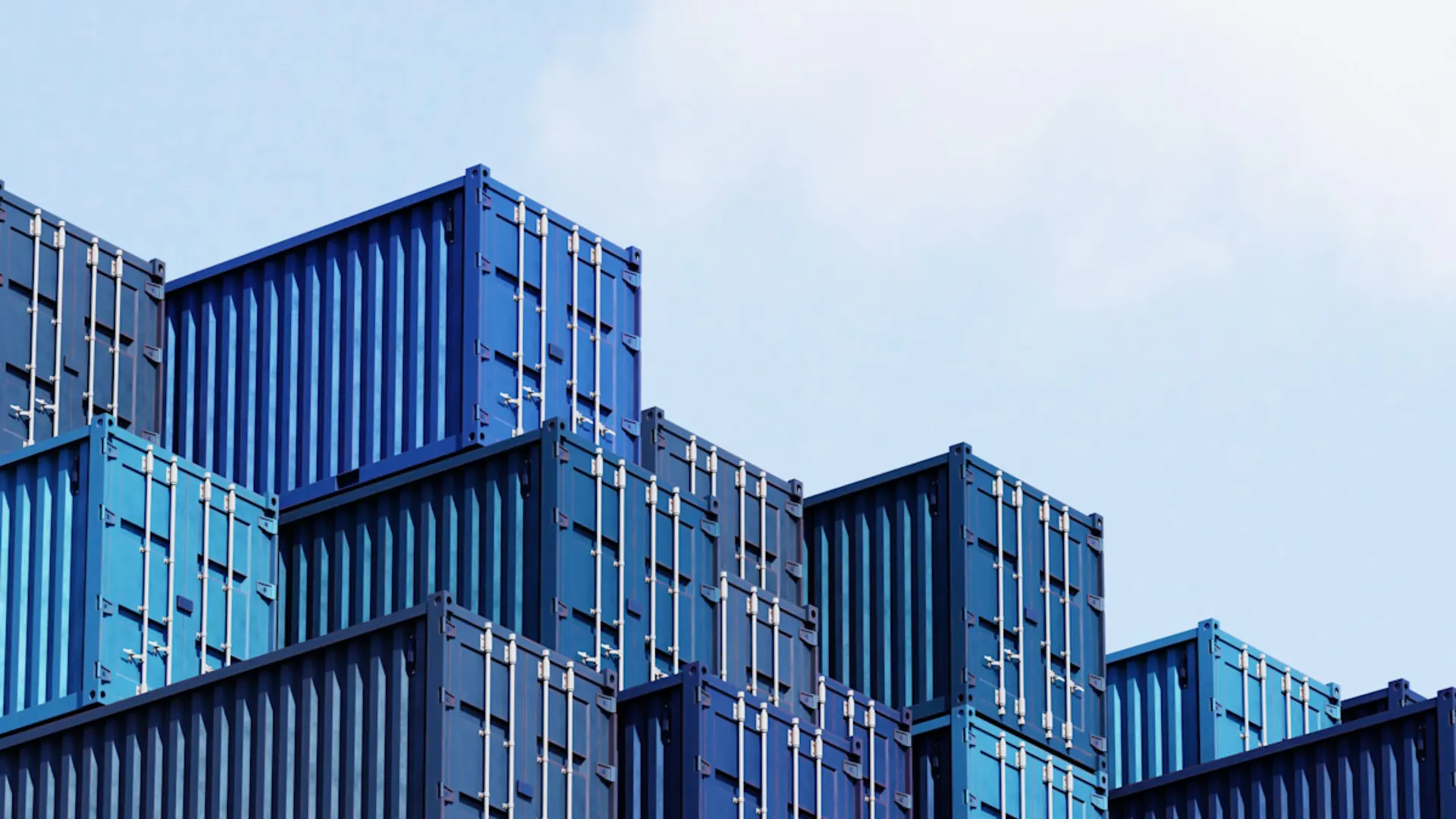 NEW-AG-Lieferkettengesetz Ansammlung von blauen Überseecontainern.