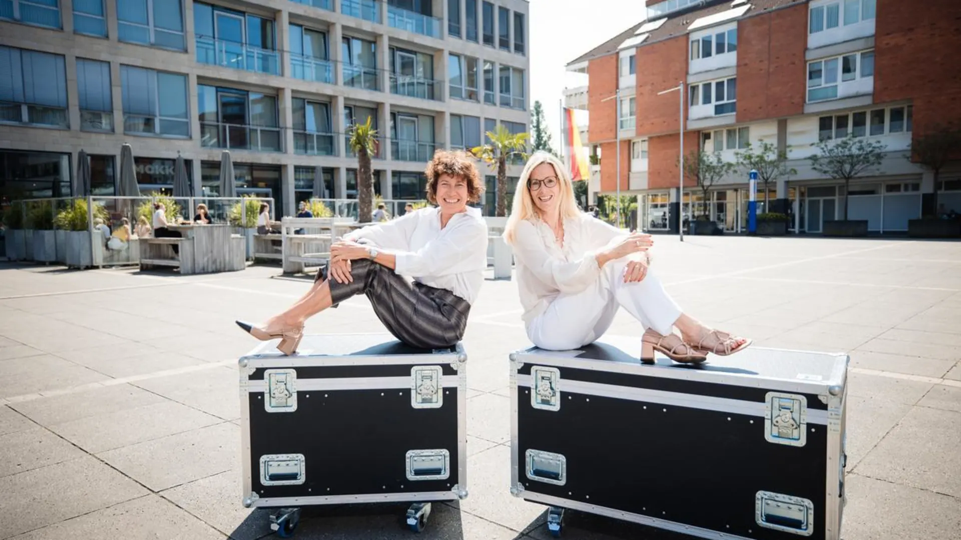 NEW-Musiksommer Viersen Sabine Anemüller, Bürgermeisterin der Stadt Viersen und Claudia Wolters von der NEW