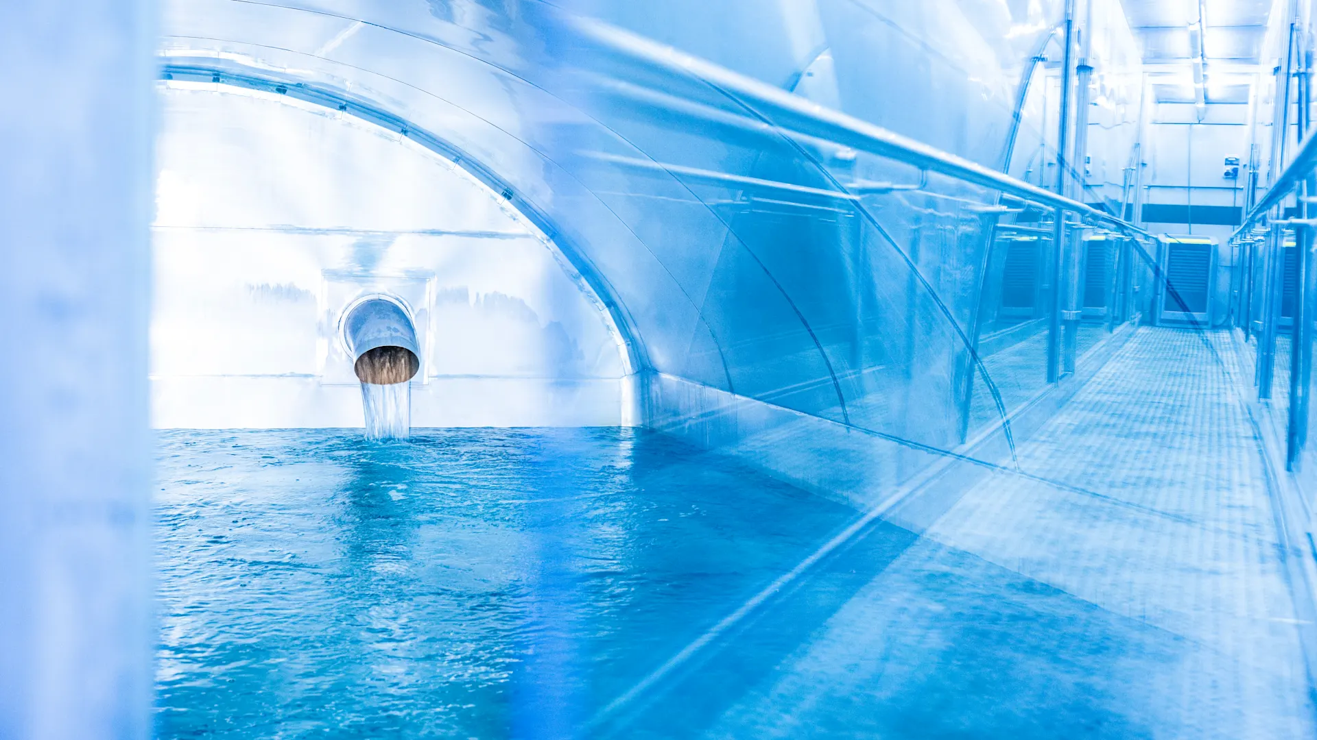 NEW-AG-Wasserwerk-Helenabrunn-LECX3484 Reinwasserbehälter im Wasserwerk Helenabrunn