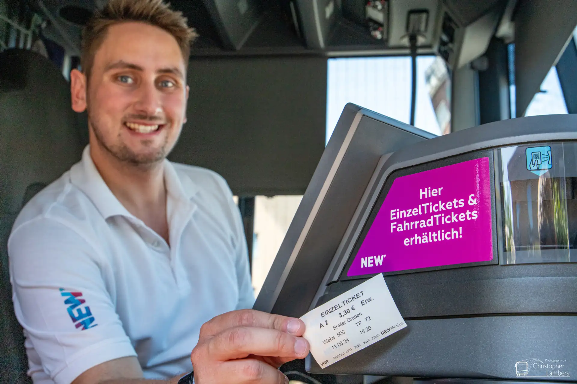 Seit dem 01.09.2024  werden beim Fahrpersonal in Bussen und Bahnen im gesamten VRR-Gebiet nur noch EinzelTickets (alle Preisstufen) für Erwachsene und Kinder sowie das FahrradTicket VRR zum direkten Fahrtantritt angeboten.